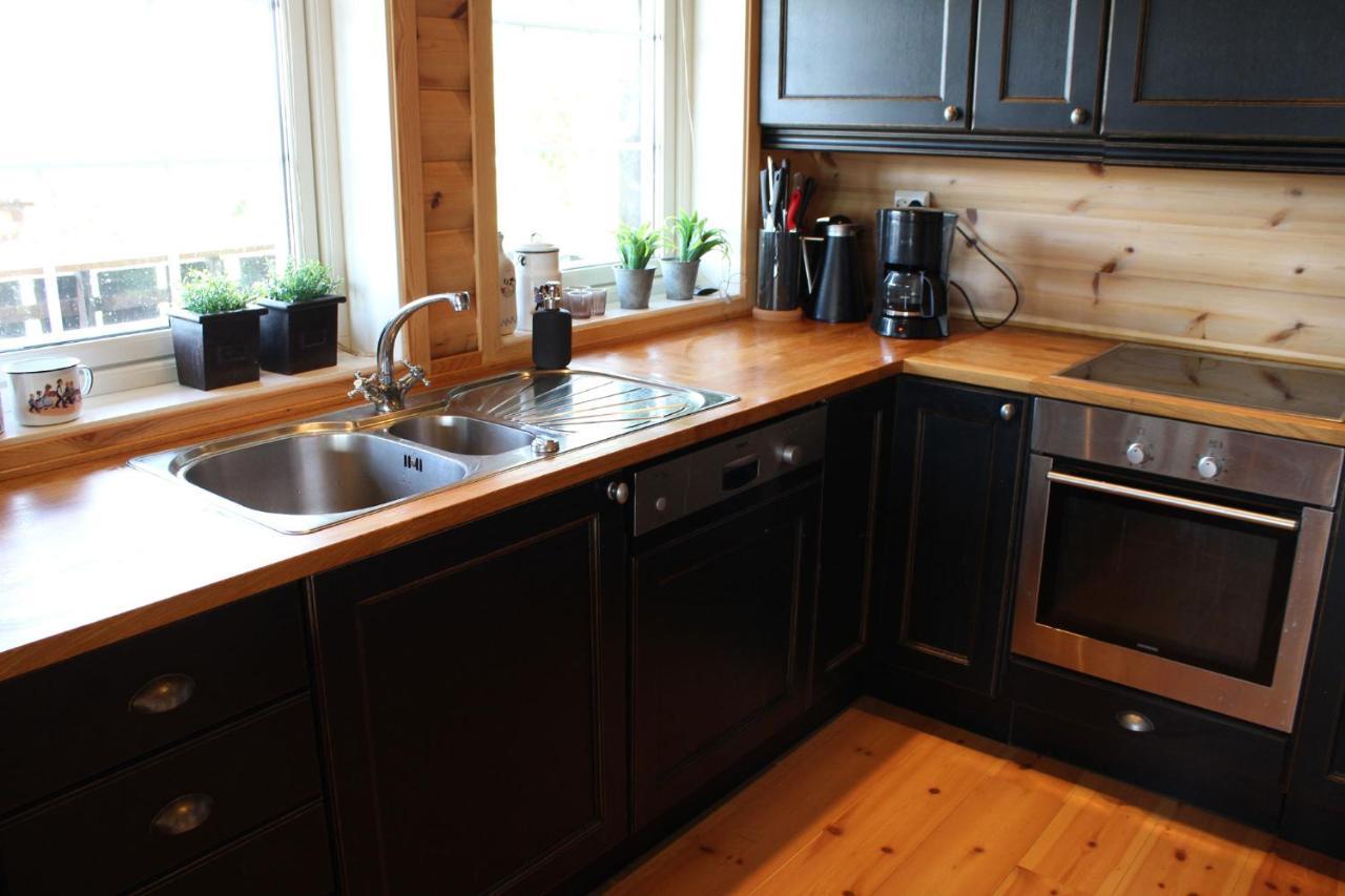 Storemyr By Norgesbooking - Cabin With Amazing View Myro Bagian luar foto